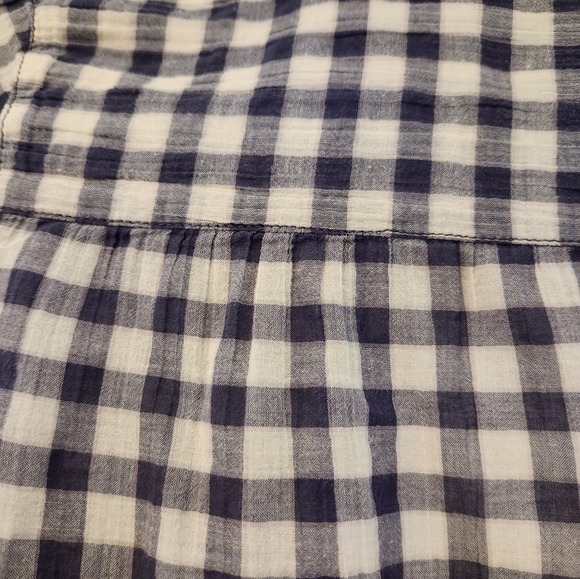 BP button up - Picture 2 of 6